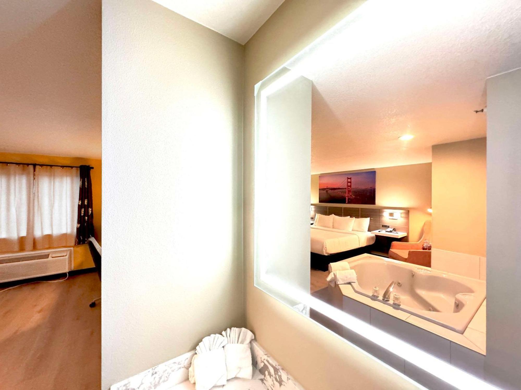 Quality Inn & Suites วิลโลวส์ ภายนอก รูปภาพ
